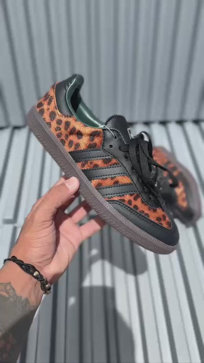 ADIDAS SAMBA ANIMAL PRINT NEGRA