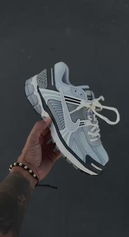 Nike vomero 5 azul