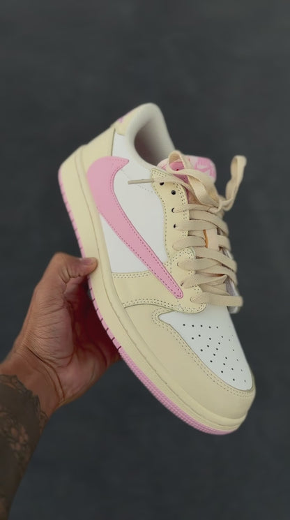 Air Jordan 1 Retro Low OG SP x Travis Scott "Shy Pink"