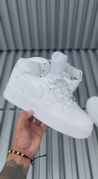 NIKE AF1 BOTA & ZAPATO