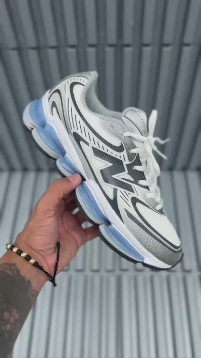New Balance 2000 Gris