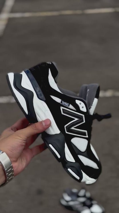 New Balance 9060 BlackxWhite