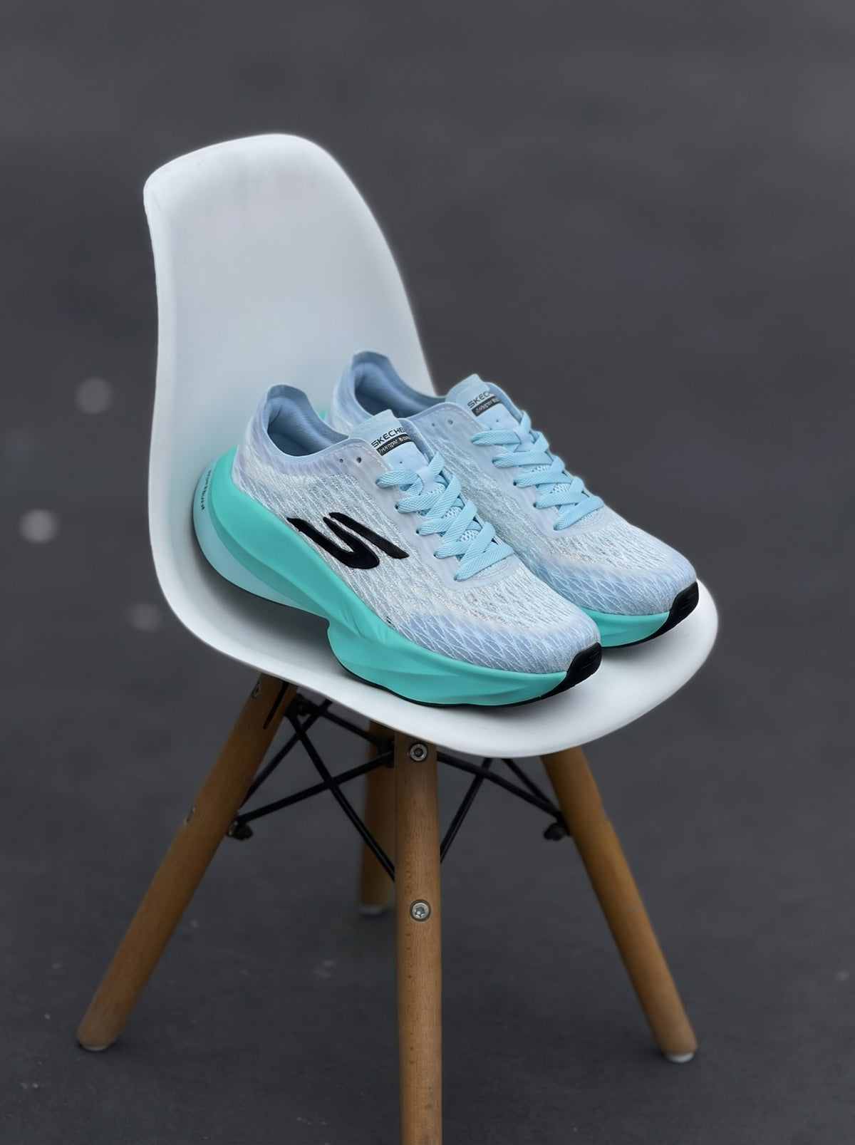 Skechers Aero Razor Celeste Aguamarina Dama