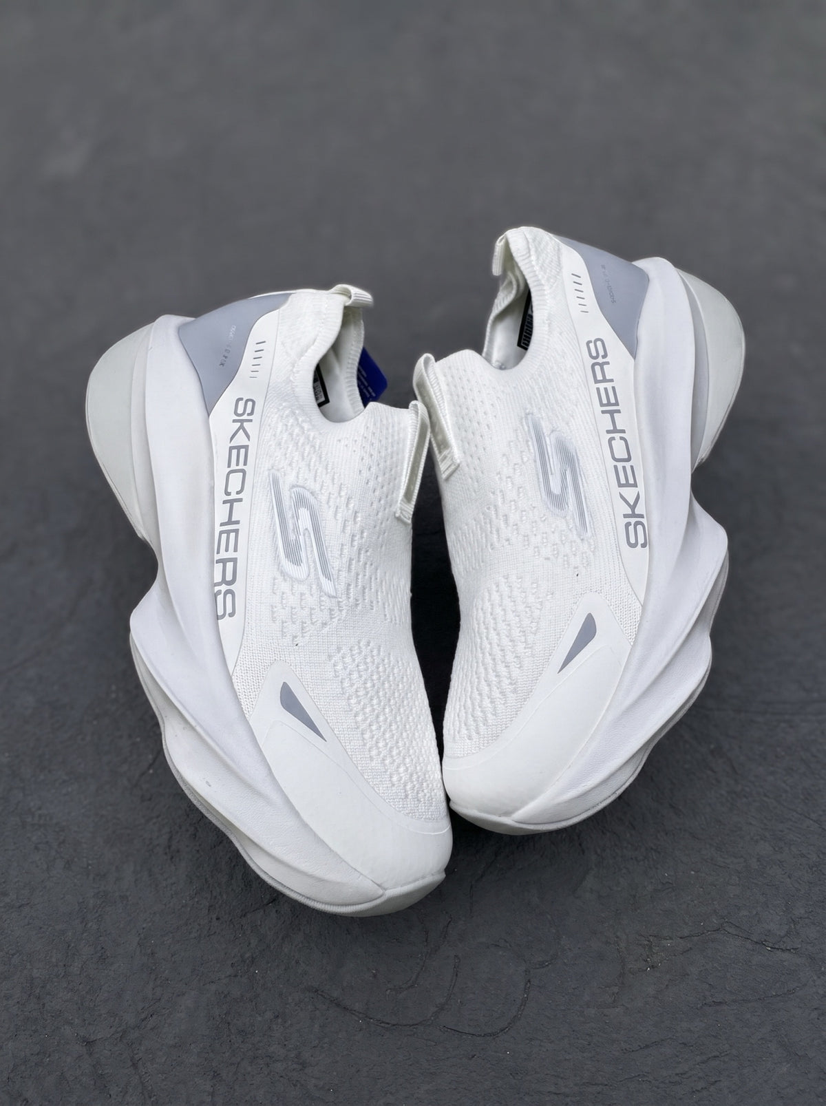 Skechers Go Walk Slip-On Blanca