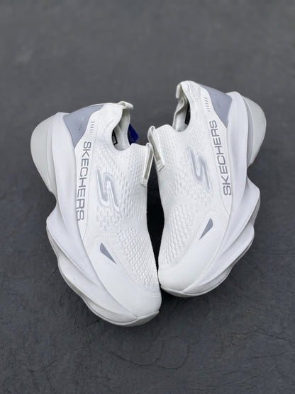 Skechers Go Walk Slip-On Blanca