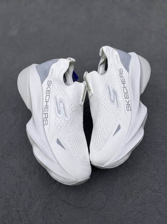 Skechers Go Walk Slip-On Blanca