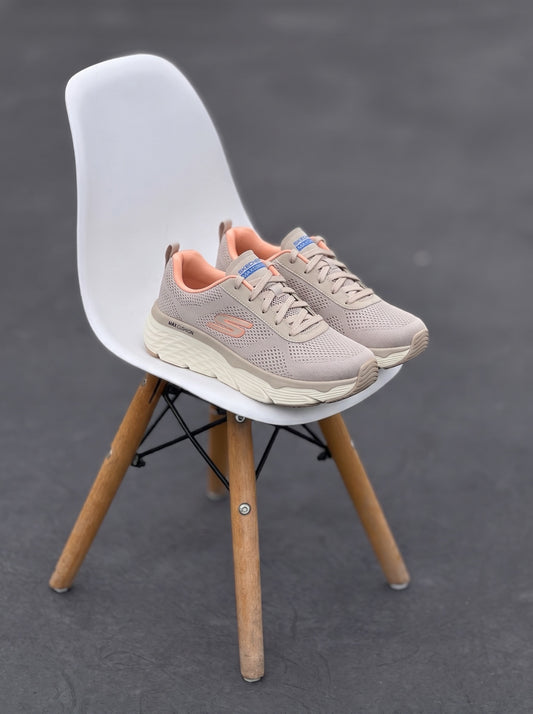 Skechers Max Cushion Beige Durazno