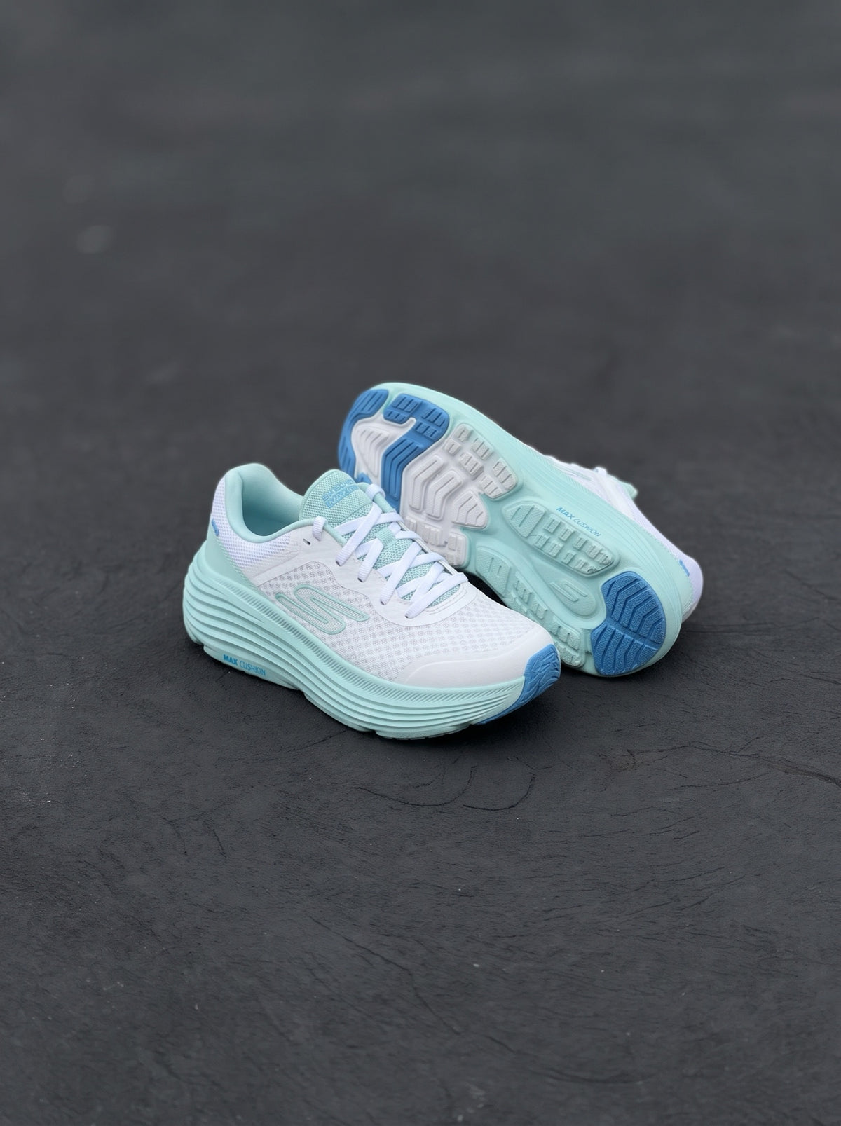 Skechers Max Cushion Blanca Aguamarina