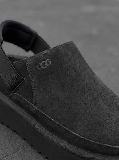 UGG Goldenstar Clog Negra