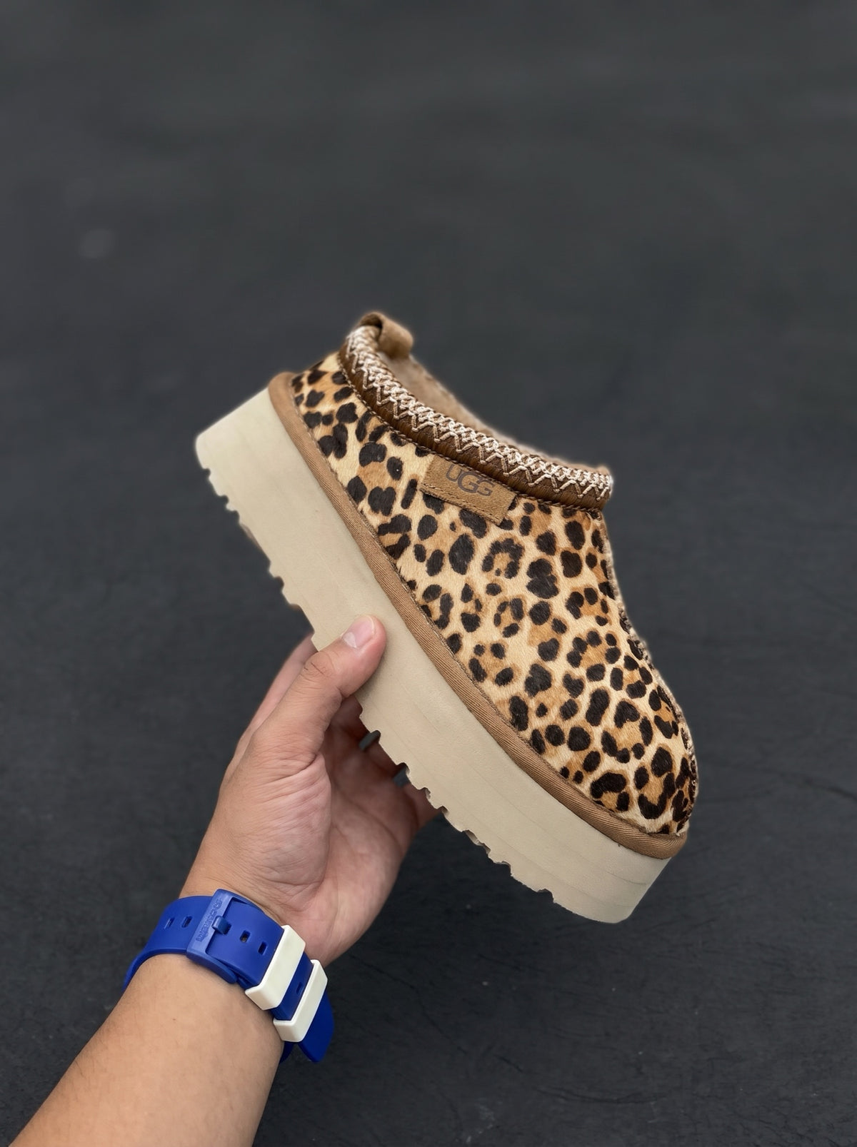 UGG Tazz Leopardo
