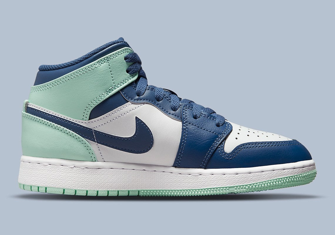 Nike Air Jordan 1 Mid Menta / Azul foto 2