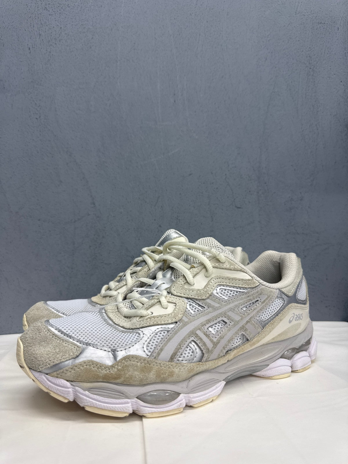 Asics Gel-NYC Crema / Plata foto 2