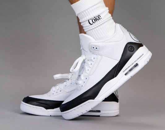 Nike Air Jordan 3 x Fragment foto 1