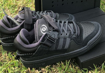 Adidas Forum Buckle Low Bad Bunny Negra foto 2
