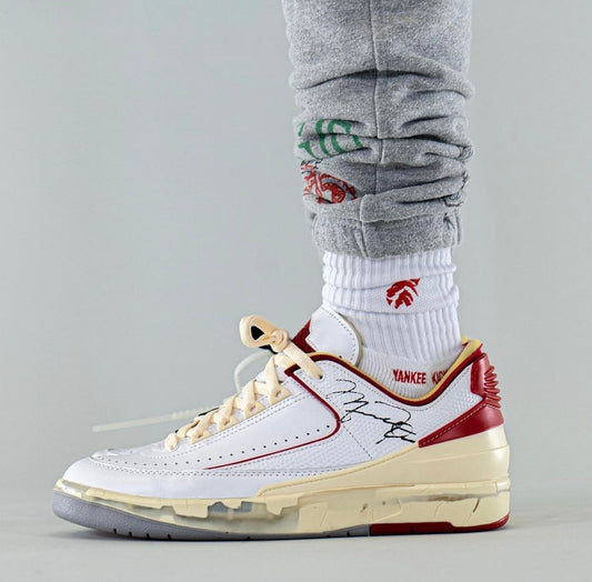 Nike Air Jordan 2 Low x Off-White foto 1