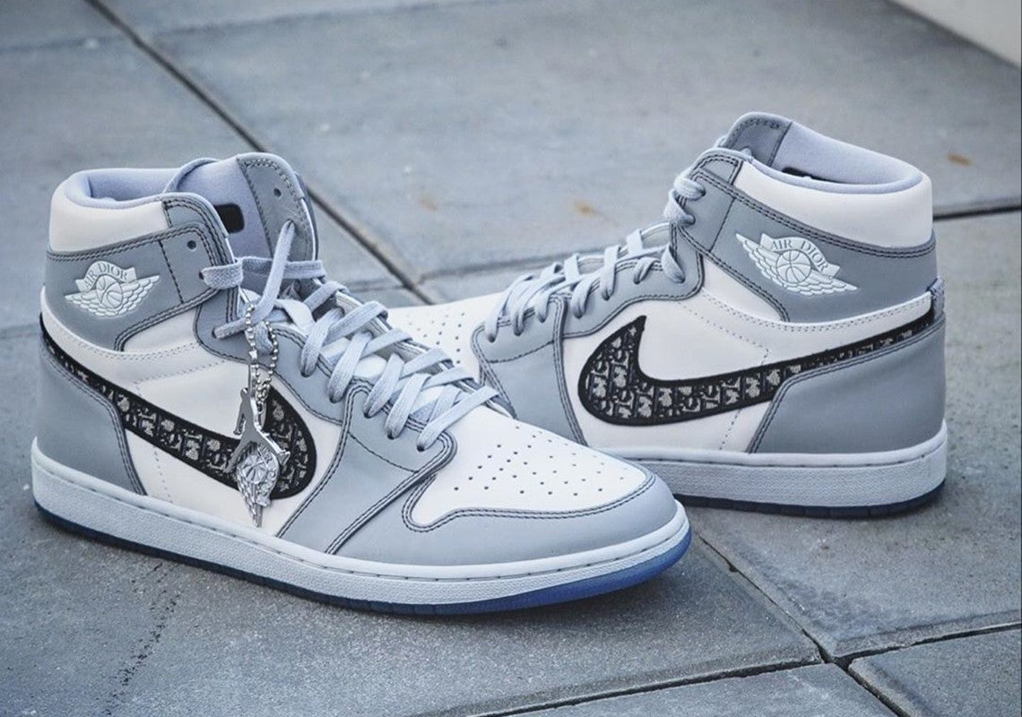 Nike Air Jordan 1 High x Dior foto 3