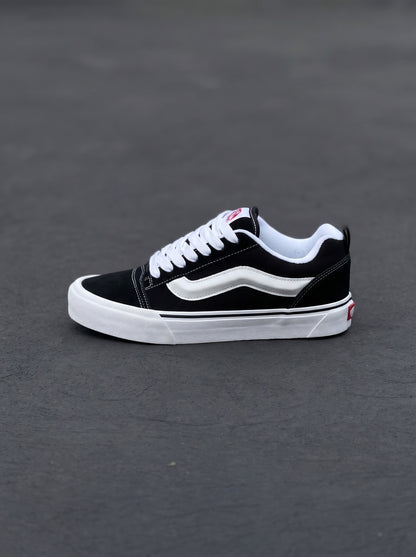 Vans Knu Skool Negra Blanca